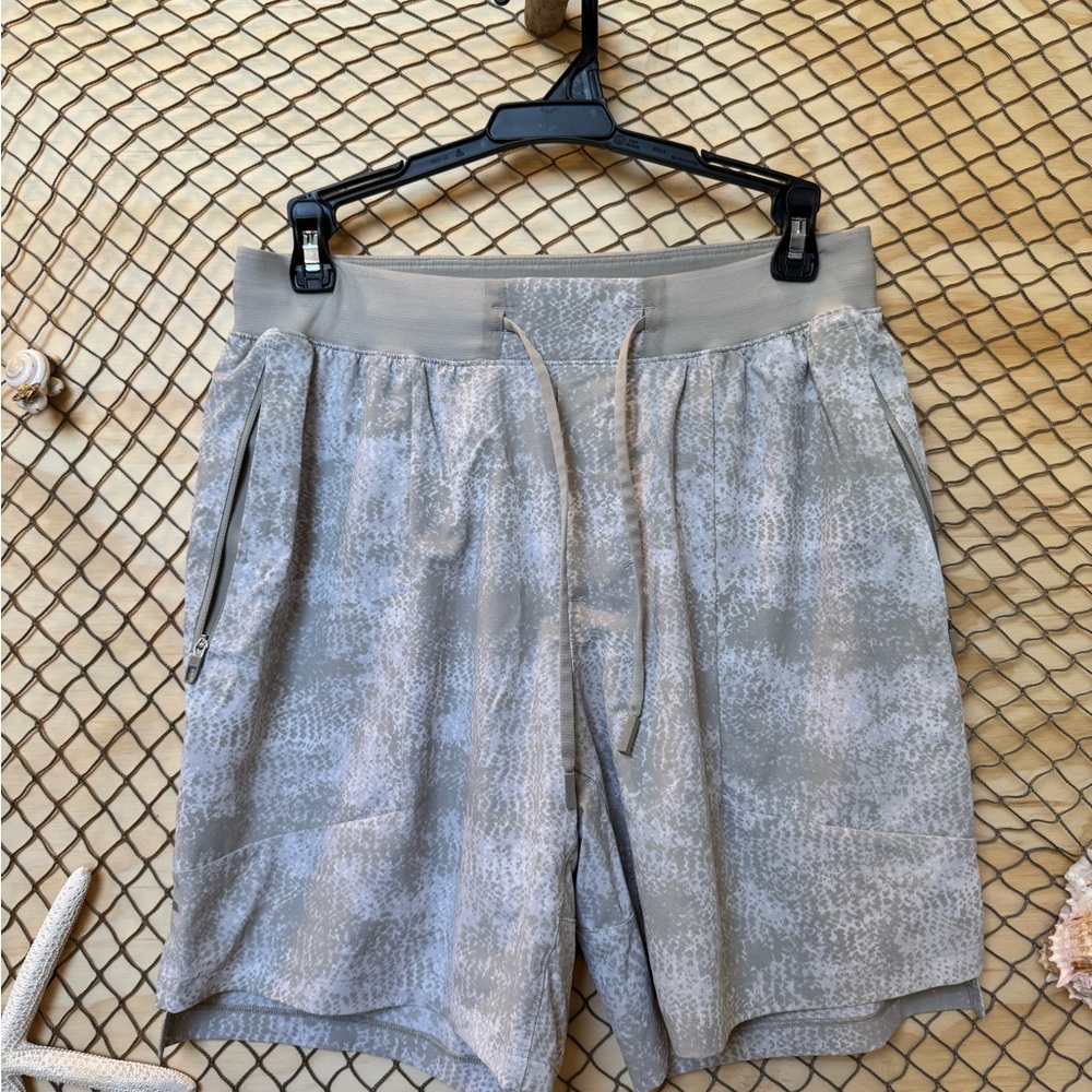 lululemon athletica Gray Patterned Men's Shorts